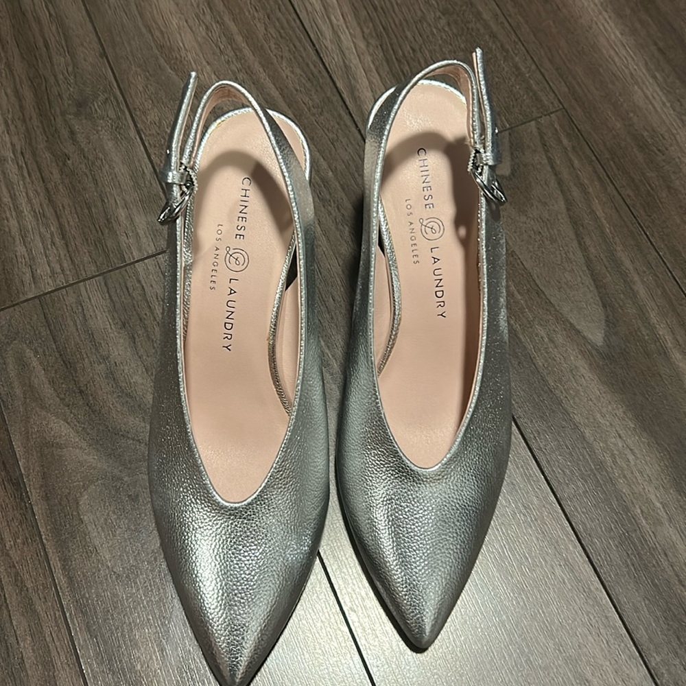 Chinese Laundry Sling back
